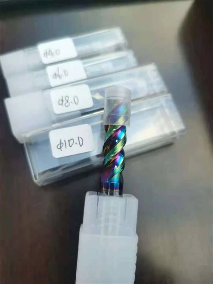 アルミニウムに最適なエンドミル